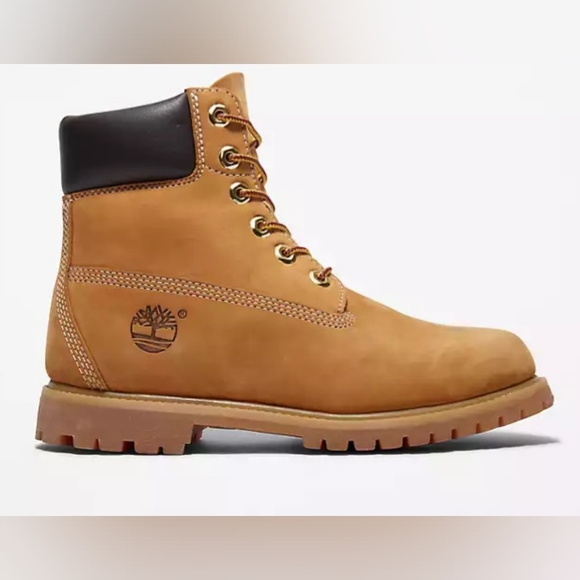 Womens Timberland Waterproof Boot - Picture 1 of 6